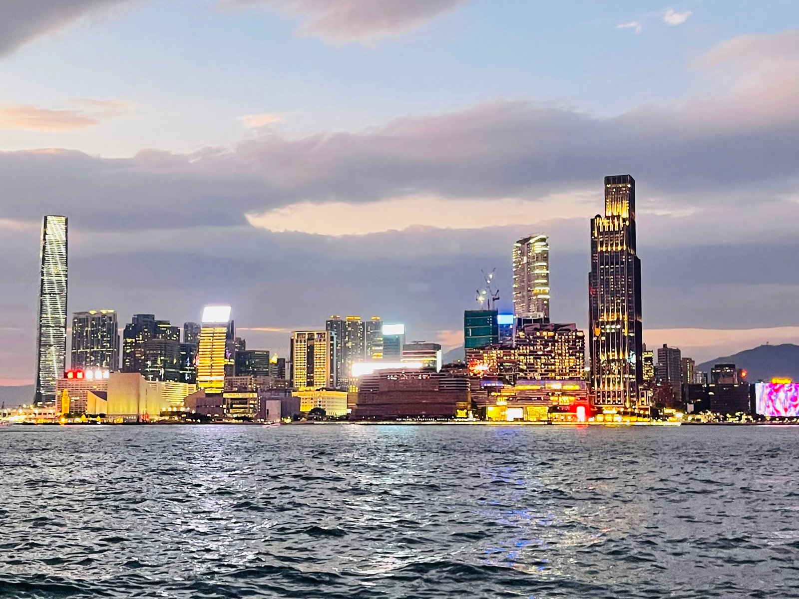 Spacious  Office For  SME